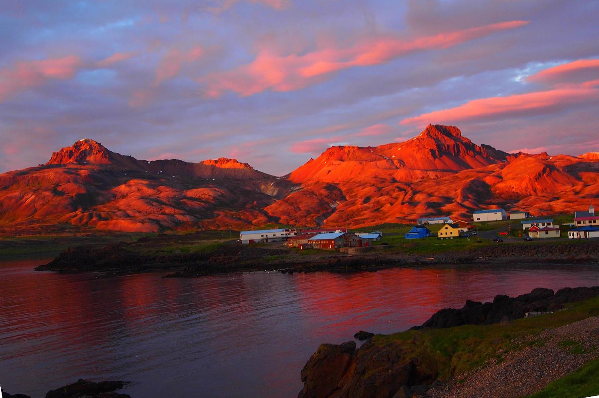 Blabjorg Resort Borgarfjordur Eystri Exterior foto